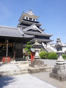 奥平神社と中津城…