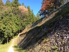 岩村城　出丸から見た本丸石垣…
