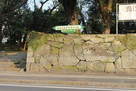 古城正門跡の石垣…