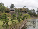 三の丸跡からの南櫓と石垣…