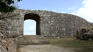 南の廓の石門