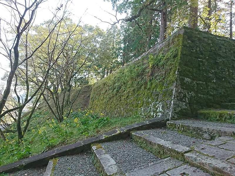 旧本丸石垣