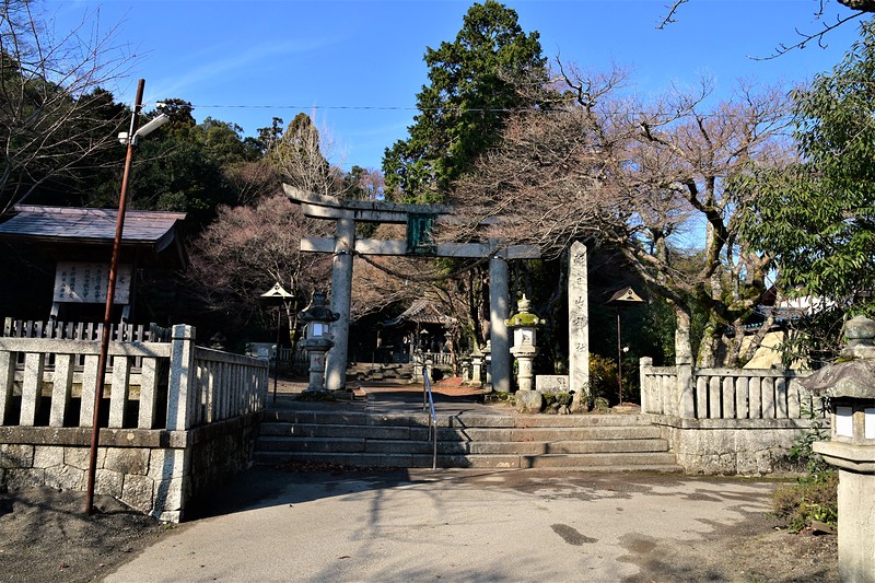 朝日山神社