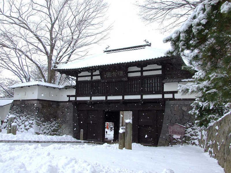 三の門の雪景色