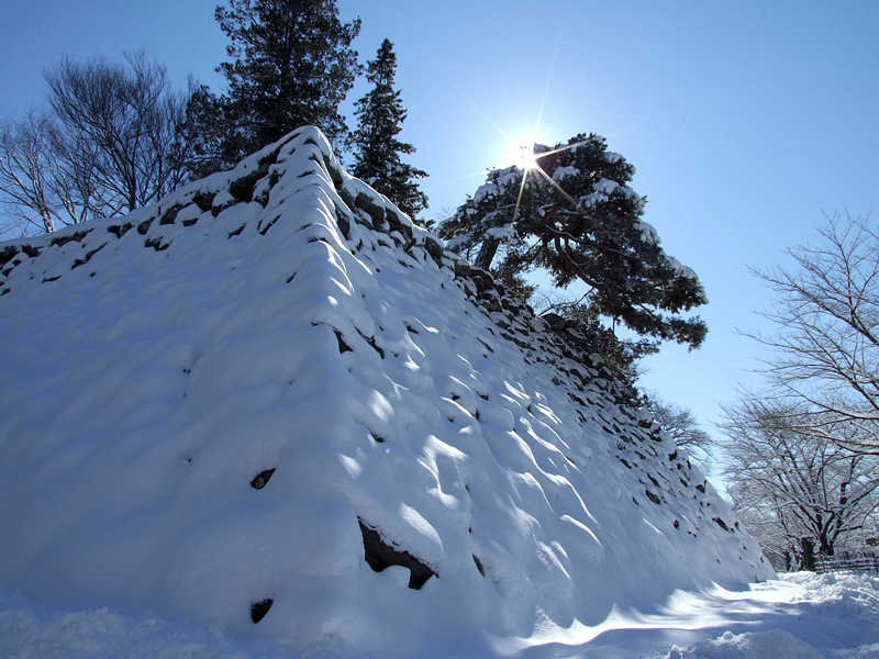 雪景色の天守台