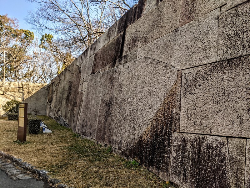 京橋口の巨石