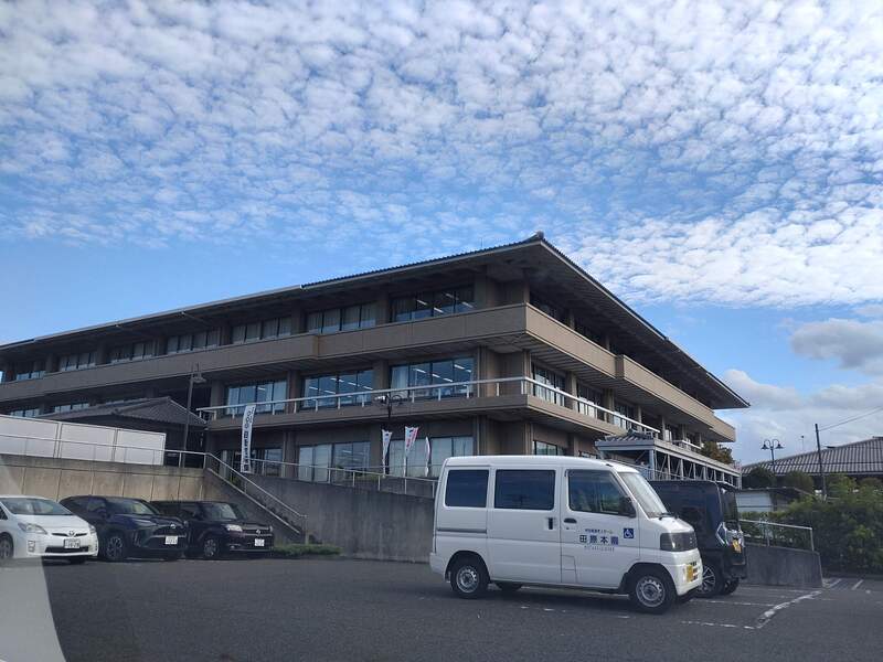 現代の政庁、田原本町役場