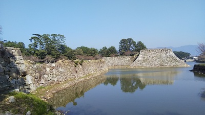 萩城 天守台跡と掘