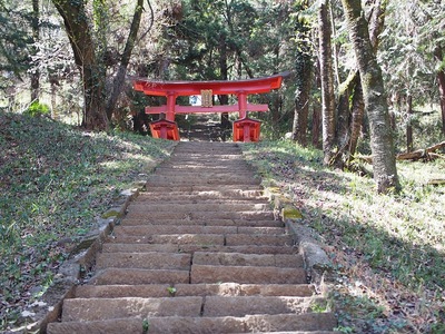 藤武稲荷神社への階段