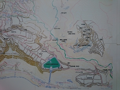 岩櫃城の詳細な縄張り図2