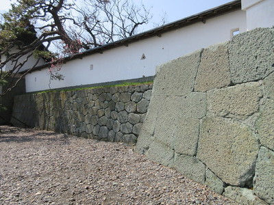 二種の石垣