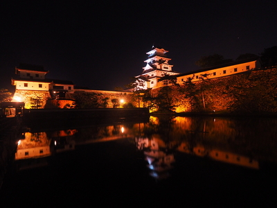 今治夜城