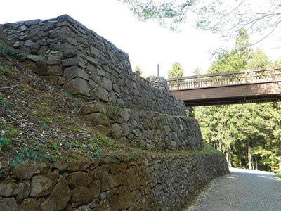 橋台石垣