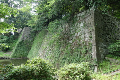 巽櫓跡の高石垣
