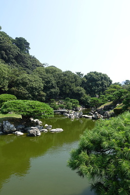 旧徳島城表御殿庭園(心字池)