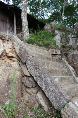 天主への石階段