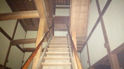 二層櫓内部の階段
