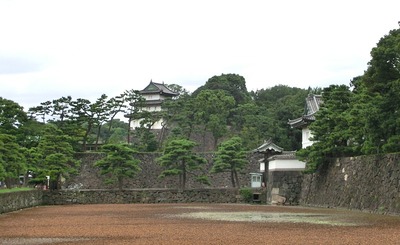 内桜田門（桔梗門）と富士見三重櫓