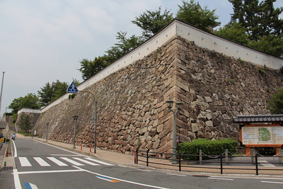 二の丸南側石垣