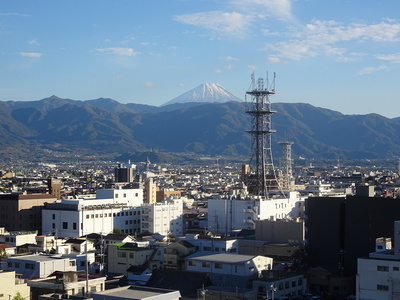 天守台から富士山を望む