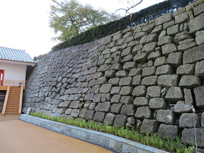 山里口門付近の石垣
