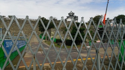 清水門跡から見る三重櫓