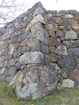 本丸北側の石垣