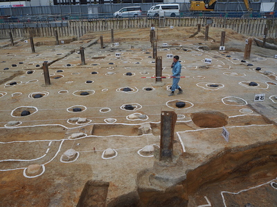 大坂城三の丸　佐竹邸発掘現場