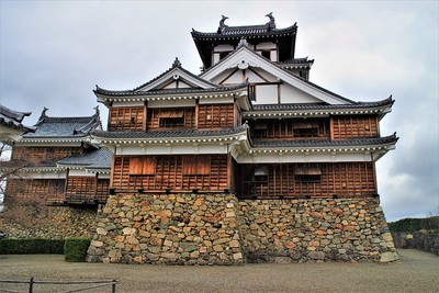 大天守と小天守（西側）