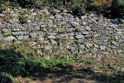 二の丸石垣（西側）