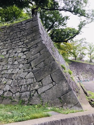 榊山稲荷曲輪の石垣