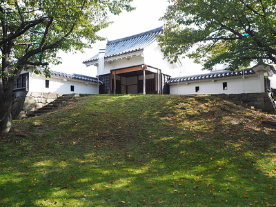 勝龍寺城　北東隅櫓を模した建造物