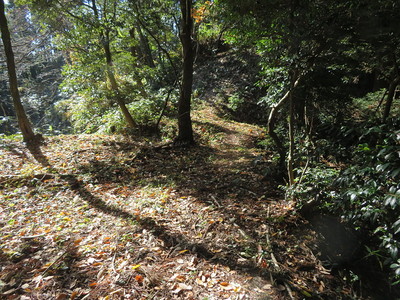 主郭前の土橋