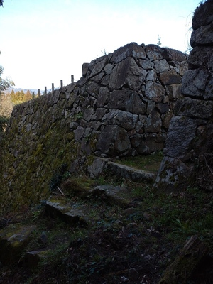 塩谷口の石垣