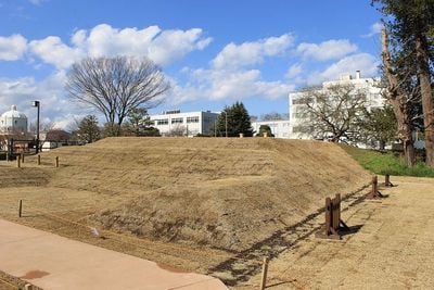 弘道館復元土塁