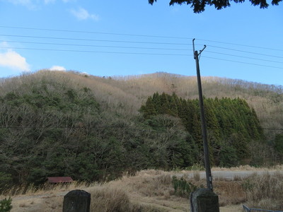 玉雲寺から須知城