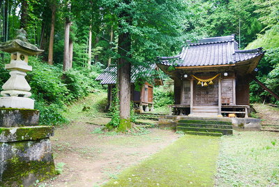 八幡社側の登城口