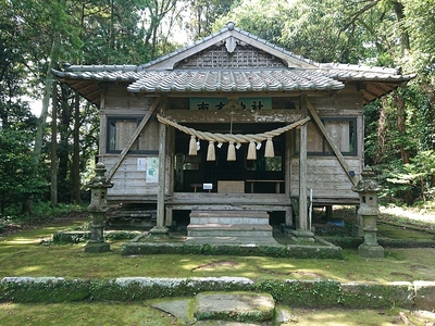 南方神社社殿