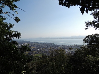 三の丸から琵琶湖を望む