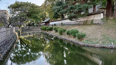 上田藩主居館前の堀跡