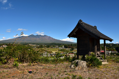 金比羅神社と八ヶ岳