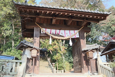 大隅神社の神門(津山城の移築門)