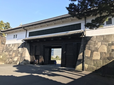 内桜田門