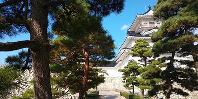 主郭正面
