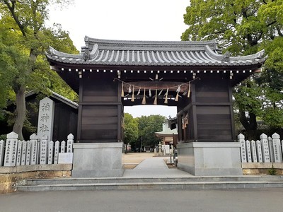 泊神社　神門