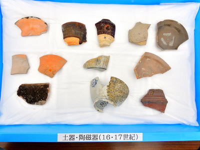 三木郭から出土した、16・17世紀の土器・陶磁器