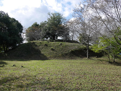 主郭東北側