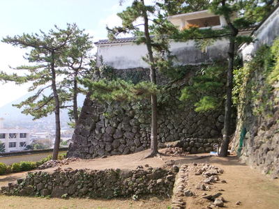 本丸石垣（南側）