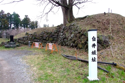 本丸桝形門・石垣