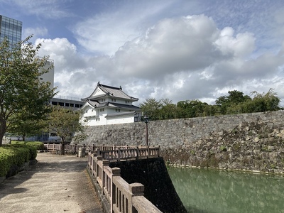 二の丸堀から見た坤櫓